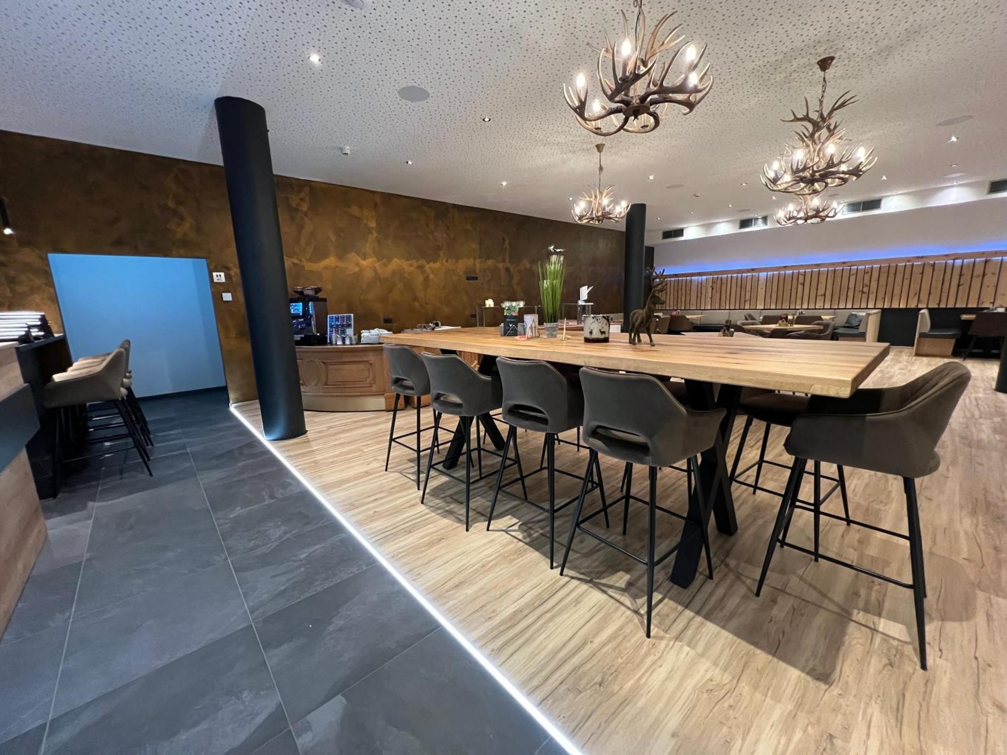 Goldhirsch Aparthotel Wagrain Exterior photo